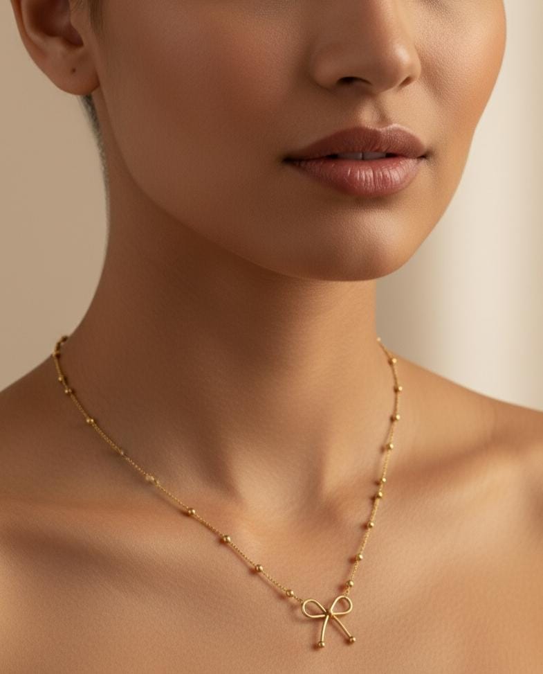 Royal Charm Bow Pendant
