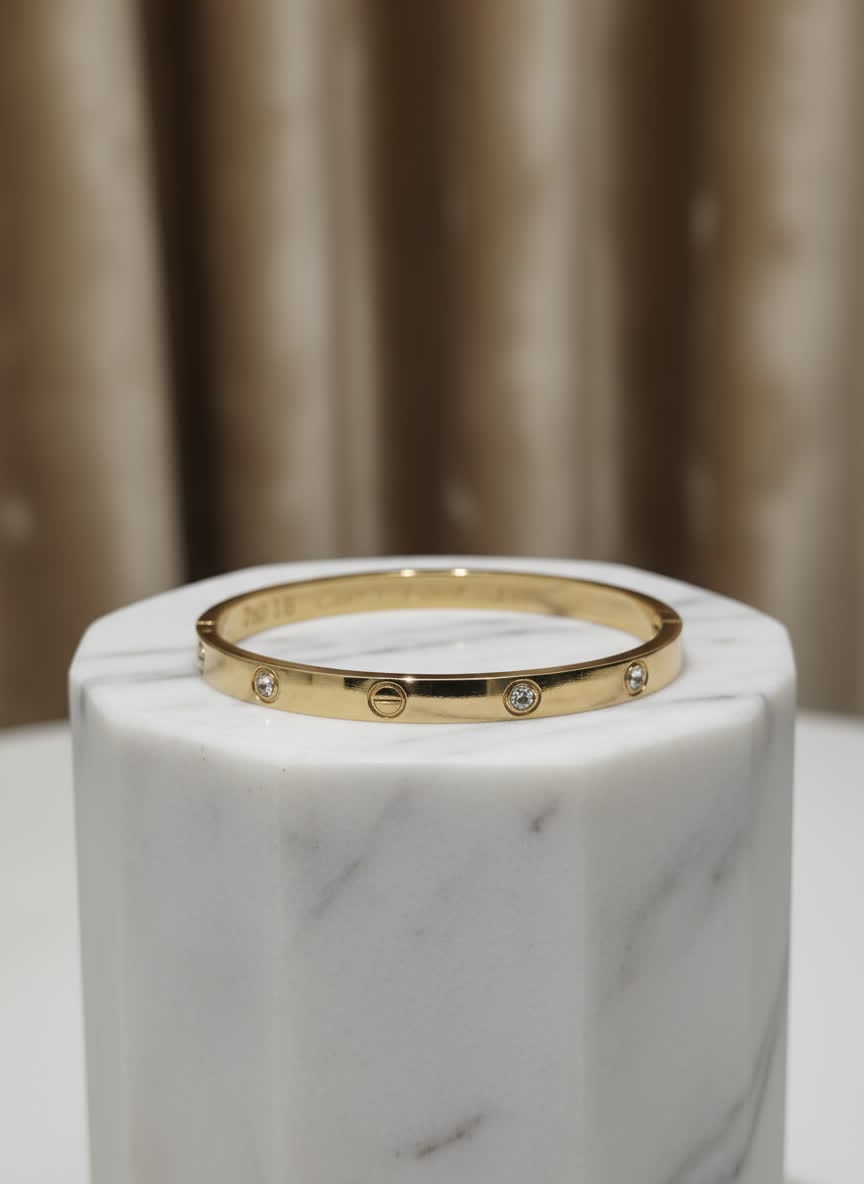 Royal Golden Cartier Love Bangle