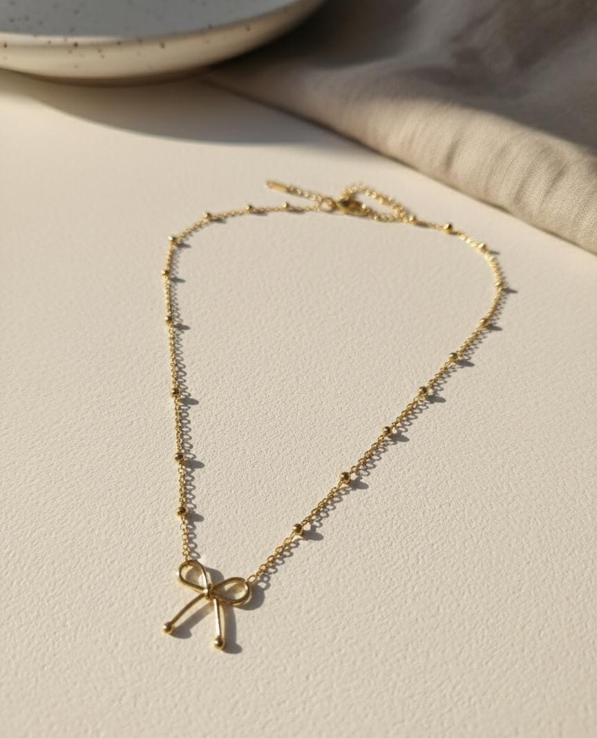 Royal Charm Bow Pendant